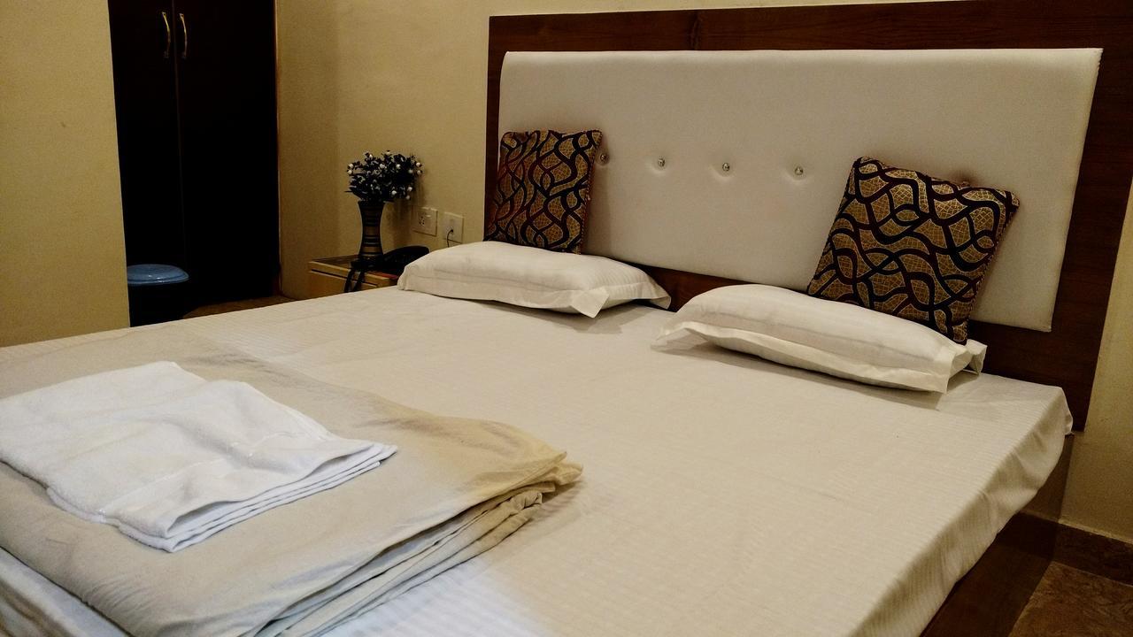 Roorkee Hotel Rattans Regency מראה חיצוני תמונה